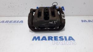 Used Front brake calliper, left Citroen C6 (TD) 2.2 HdiF 16V Price € 50,00 Margin scheme offered by Maresia Parts