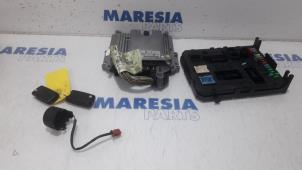 Usagé Calculateur moteur Citroen C6 (TD) 2.2 HdiF 16V Prix € 420,00 Règlement à la marge proposé par Maresia Parts