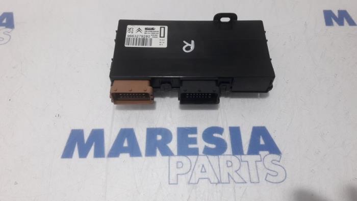 Begagnade Sätesdator Citroen C6 (TD) 2.2 HdiF 16V Pris € 105,00 Marginaltabell erbjuds av Maresia Parts
