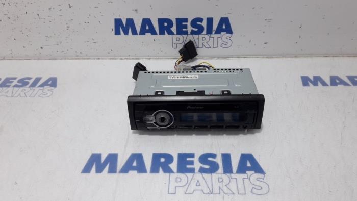 Begagnade Radio Fiat Panda (169) 1.2 Fire Pris € 50,00 Marginaltabell erbjuds av Maresia Parts