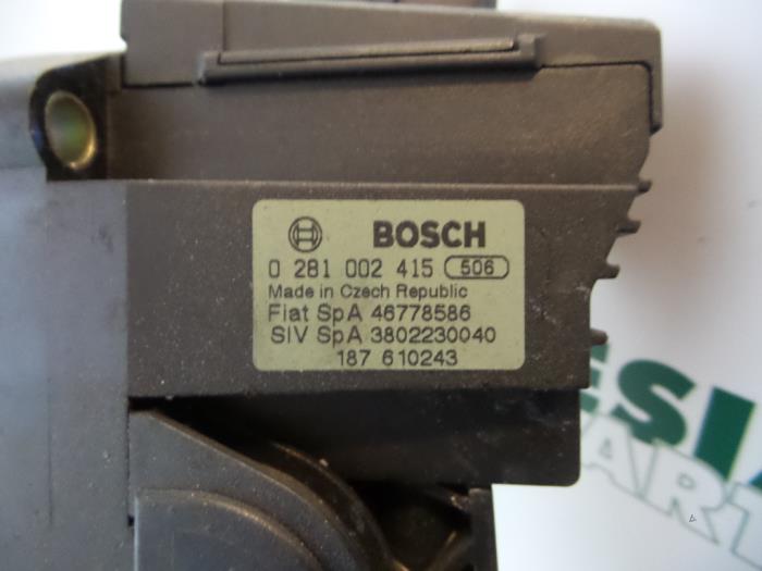 Gaspedalposition Sensor van een Fiat Doblo (223A/119) 1.9 JTD 2002