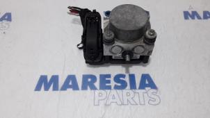 Używane Pompa ABS Fiat Panda (169) 1.2 Fire Cena € 60,00 Procedura marży oferowane przez Maresia Parts