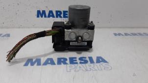 Used ABS pump Peugeot 307 CC (3B) 2.0 16V Price € 183,75 Margin scheme offered by Maresia Parts