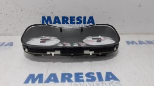Used Instrument panel Peugeot 307 CC (3B) 2.0 16V Price € 50,00 Margin scheme offered by Maresia Parts
