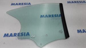 Used Window 2-door, rear left Peugeot 307 CC (3B) 2.0 16V Price € 75,00 Margin scheme offered by Maresia Parts
