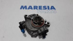 Used Vacuum pump (diesel) Peugeot 308 SW (L4/L9/LC/LJ/LR) 1.6 BlueHDi 120 Price € 35,00 Margin scheme offered by Maresia Parts