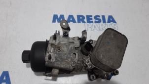 Usagé Support filtre à huile Peugeot 308 SW (L4/L9/LC/LJ/LR) 1.6 BlueHDi 120 Prix € 75,00 Règlement à la marge proposé par Maresia Parts