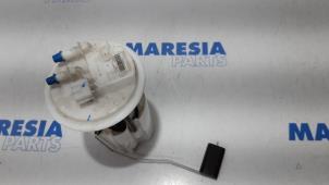 Used Electric fuel pump Renault Megane III Grandtour (KZ) 1.5 dCi 110 Price € 45,00 Margin scheme offered by Maresia Parts