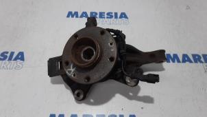 Used Knuckle, front right Renault Megane III Grandtour (KZ) 1.5 dCi 110 Price € 35,00 Margin scheme offered by Maresia Parts