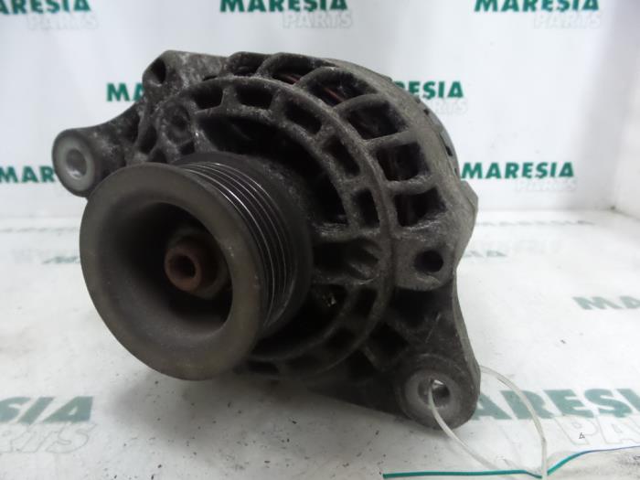 Begagnade Dynamo Alfa Romeo 156 (932) 1.8 Twin Spark 16V Pris € 50,00 Marginaltabell erbjuds av Maresia Parts