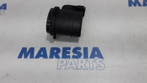 Used Airflow meter Peugeot 207 SW (WE/WU) 1.6 HDi 16V Price € 25,00 Margin scheme offered by Maresia Parts