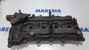 Used Rocker cover Renault Scénic III (JZ) 1.4 16V TCe 130 Price € 70,00 Margin scheme offered by Maresia Parts