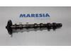 Camshaft from a Renault Clio IV (5R), 2012 / 2021 0.9 Energy TCE 90 12V, Hatchback, 4-dr, Petrol, 898cc, 66kW (90pk), FWD, H4B408; H4BB4, 2015-07 / 2021-08, 5R22; 5R24; 5R32; 5R2R; 5RB2; 5RD2; 5RE2; 5RH2 2016