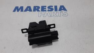 Used Tailgate lock mechanism Peugeot 207 SW (WE/WU) 1.6 HDi 16V Price € 25,00 Margin scheme offered by Maresia Parts