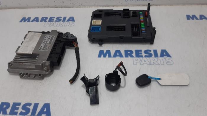 Used Engine management computer Peugeot 207 SW (WE/WU) 1.6 HDi 16V Price € 199,00 Margin scheme offered by Maresia Parts