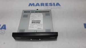 Used CD changer Peugeot 208 I (CA/CC/CK/CL) 1.6 Vti 16V Price € 126,00 Margin scheme offered by Maresia Parts