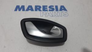 Used Door handle 2-door, right Renault Megane III Coupe (DZ) 2.0 16V RS Turbo Price € 20,00 Margin scheme offered by Maresia Parts