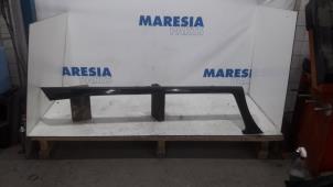 Used Side skirt, left Renault Megane III Coupe (DZ) 2.0 16V RS Turbo Price € 157,50 Margin scheme offered by Maresia Parts