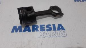 Used Piston Fiat Punto Evo (199) 1.3 JTD Multijet 85 16V Euro 5 Price € 50,00 Margin scheme offered by Maresia Parts