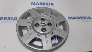 Used Wheel cover (spare) Fiat Doblo Cargo (223) 1.3 JTD 16V Multijet Price € 10,00 Margin scheme offered by Maresia Parts
