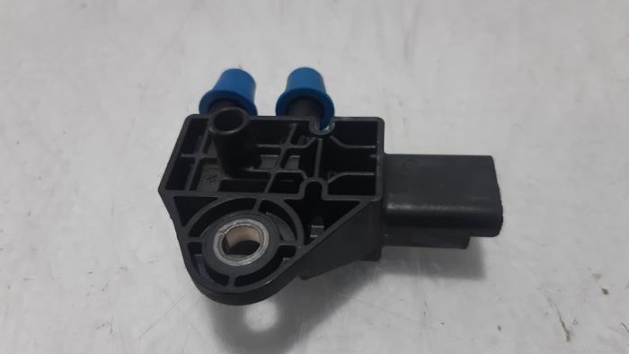 Particulate filter sensor from a Citroën C3 (SX/SW) 1.6 Blue HDi 75 16V 2018
