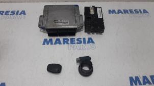 Used Engine management computer Renault Trafic New (FL) 1.9 dCi 100 16V Price € 235,04 Inclusive VAT offered by Maresia Parts