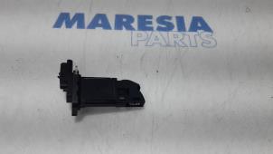 Used Airflow meter Peugeot 208 I (CA/CC/CK/CL) 1.6 Blue HDi 75 Price € 30,00 Margin scheme offered by Maresia Parts