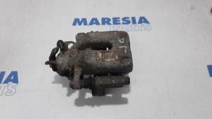 Usados Pinzas de freno izquierda detrás Citroen DS3 (SA) 1.6 e-HDi 16V 115 Precio € 19,90 Norma de margen ofrecido por Maresia Parts