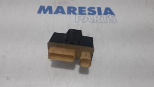 Used Glow plug relay Citroen DS3 (SA) 1.6 e-HDi 16V 115 Price € 15,00 Margin scheme offered by Maresia Parts