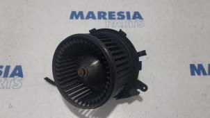 Used Heating and ventilation fan motor Peugeot Boxer (U9) 2.0 BlueHDi 130 Price € 60,50 Inclusive VAT offered by Maresia Parts