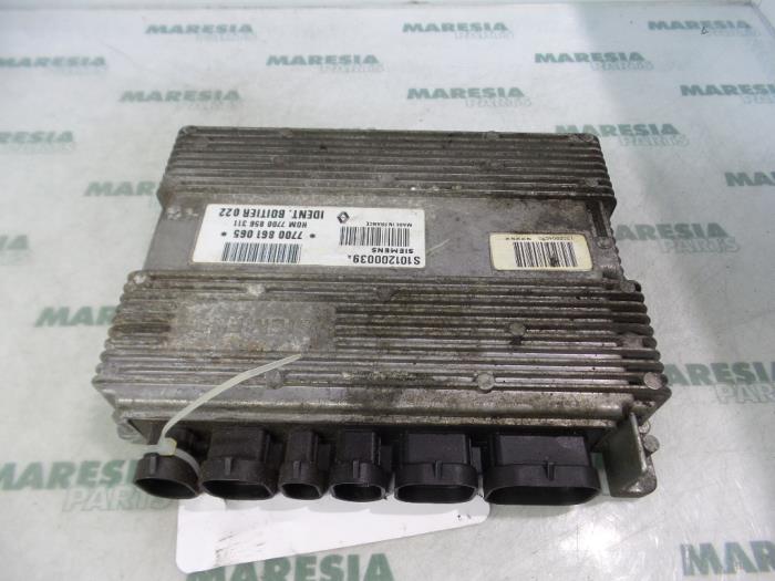 Used Automatic gearbox computer Renault Safrane I 2.2i RT Si,Vi 12V Price € 50,00 Margin scheme offered by Maresia Parts