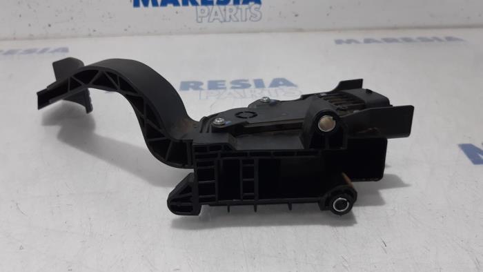 Gaspedalposition Sensor van een Fiat Fiorino (225) 1.3 D 16V Multijet 2013