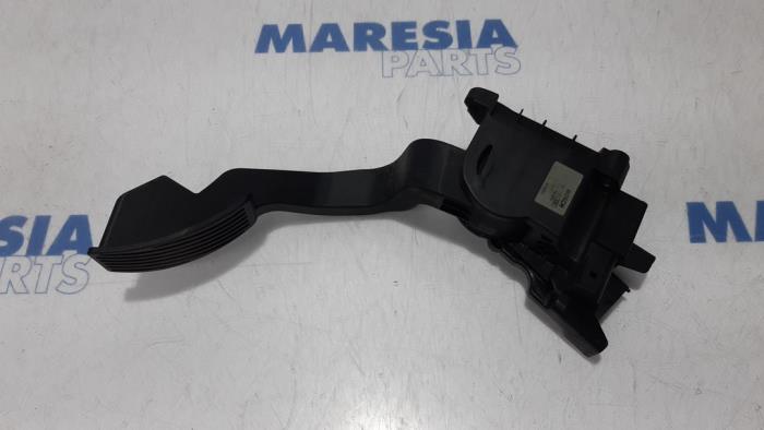 Begagnade Gaspedalsensor Fiat Fiorino (225) 1.3 D 16V Multijet Pris € 50,00 Marginaltabell erbjuds av Maresia Parts
