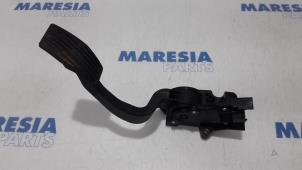 Gaspedalposition Sensor van een Fiat Fiorino (225) 1.3 D 16V Multijet 2013