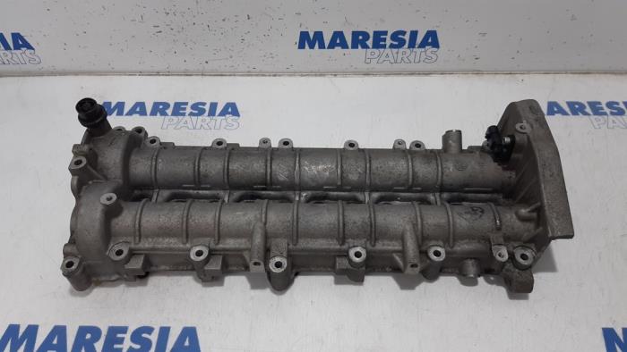 Usagé Arbre à cames Alfa Romeo 159 Sportwagon (939BX) 2.4 JTDm 20V Prix € 367,50 Règlement à la marge proposé par Maresia Parts
