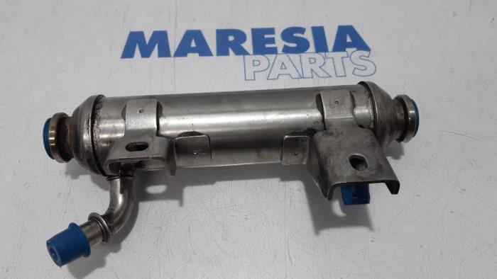 Usagé Echangeur de chaleur Alfa Romeo 159 Sportwagon (939BX) 2.4 JTDm 20V Prix € 70,00 Règlement à la marge proposé par Maresia Parts