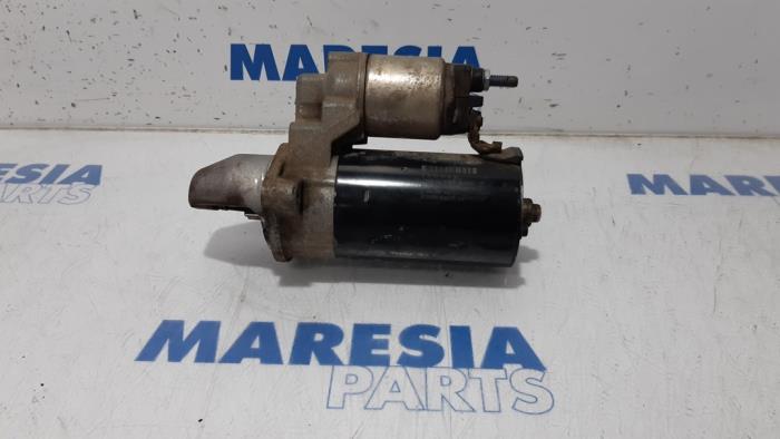 Gebrauchte Anlasser Fiat Fiorino (225) 1.3 D 16V Multijet Preis € 25,00 Margenregelung angeboten von Maresia Parts