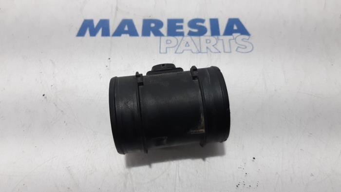 Begagnade Luftflödesmätare Fiat Fiorino (225) 1.3 D 16V Multijet Pris € 25,00 Marginaltabell erbjuds av Maresia Parts