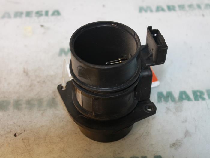 Gebrauchte Luftmengenmesser Renault Laguna II Grandtour (KG) 1.9 dCi 120 Preis € 35,00 Margenregelung angeboten von Maresia Parts