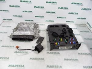 Usagé Calculateur moteur Peugeot 407 SW (6E) 2.0 HDiF 16V Prix € 210,00 Règlement à la marge proposé par Maresia Parts