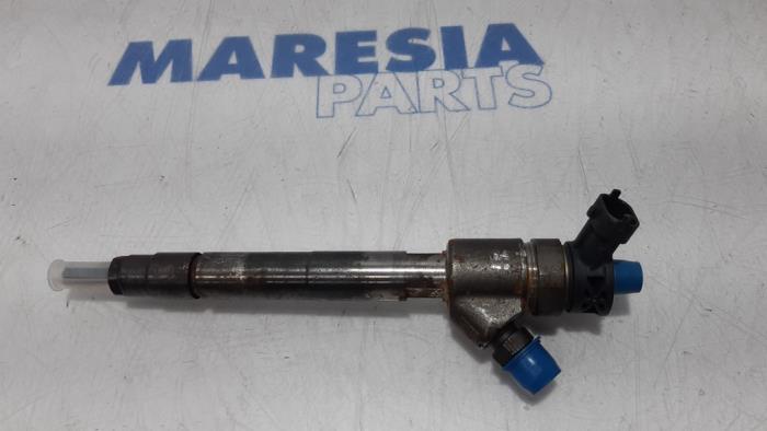 Usagé Injecteurs Peugeot 2008 (CU) 1.5 BlueHDi 100 Prix € 157,50 Règlement à la marge proposé par Maresia Parts
