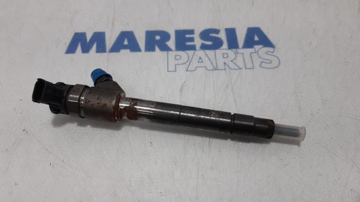 Usagé Injecteurs Peugeot 2008 (CU) 1.5 BlueHDi 100 Prix € 157,50 Règlement à la marge proposé par Maresia Parts