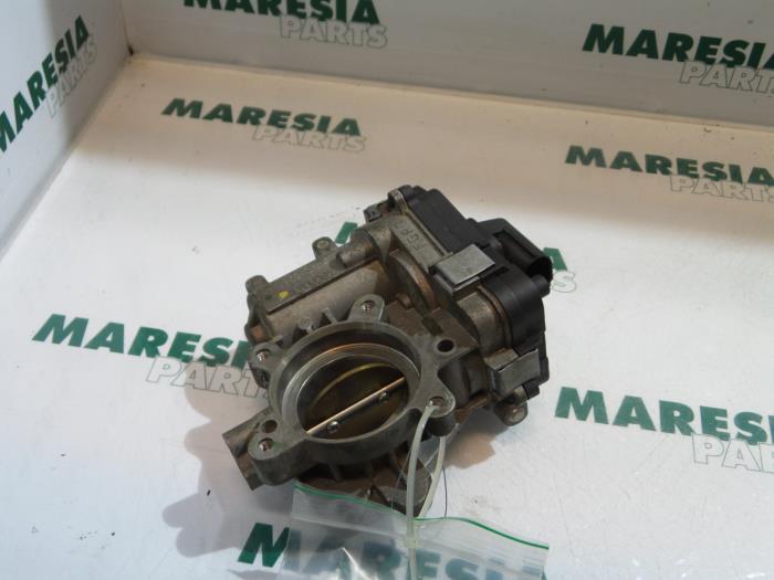 Gebrauchte Drosselklappengehäuse Fiat Bravo (198A) 1.9 JTD 16V Multijet 150 Preis € 105,00 Margenregelung angeboten von Maresia Parts