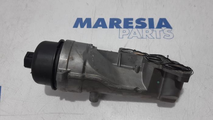 Gebrauchte Ölfilterhalter Peugeot 308 (4A/C) 1.6 VTI 16V Preis € 40,00 Margenregelung angeboten von Maresia Parts