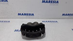 Usagé Etrier de frein (pince) avant gauche Peugeot Boxer (U9) 2.0 BlueHDi 130 Prix € 190,58 Prix TTC proposé par Maresia Parts