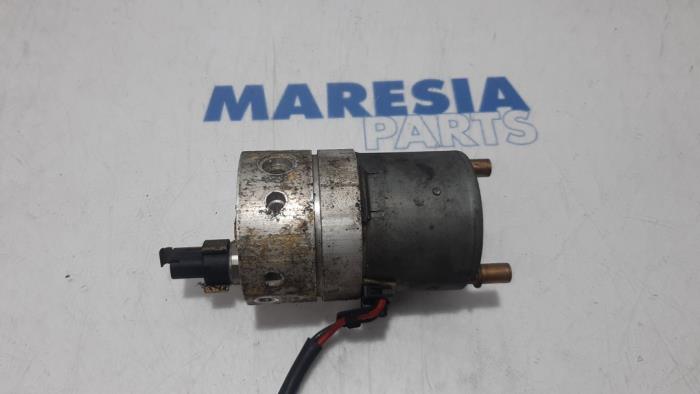 Begagnade ESP-pump Fiat Doblo Cargo (263) 1.3 MJ 16V DPF Euro 5 Pris € 317,63 Inklusive moms erbjuds av Maresia Parts