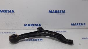 Used Front upper wishbone, right Peugeot Boxer (U9) 2.0 BlueHDi 130 Price € 102,85 Inclusive VAT offered by Maresia Parts