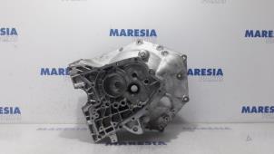 Usagé Cache boite de vitesses Fiat Ducato (250) Prix € 190,58 Prix TTC proposé par Maresia Parts