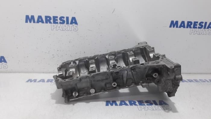 Usagé Couvercle carter Peugeot 208 I (CA/CC/CK/CL) 1.6 Vti 16V Prix € 50,00 Règlement à la marge proposé par Maresia Parts