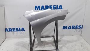Used Front wing, right Peugeot 207/207+ (WA/WC/WM) 1.6 16V VTi Price € 40,00 Margin scheme offered by Maresia Parts